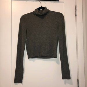 Zara Basic Cropped Grey Long-Sleeve Turtle Neck